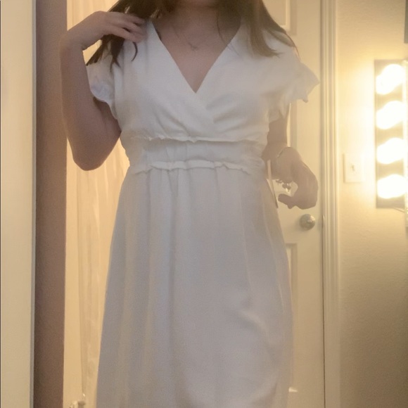 EMMA AND MICHELE WHITE DRESS - Picture 2 of 4